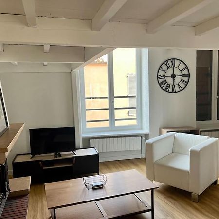 Charmant Appartement Plein Centre Avec Parking Augustins B Clermont-Ferrand Exterior foto