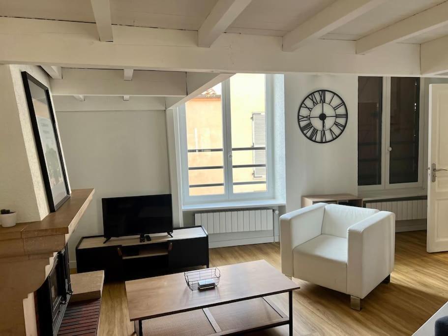 Charmant Appartement Plein Centre Avec Parking Augustins B Clermont-Ferrand Exterior foto